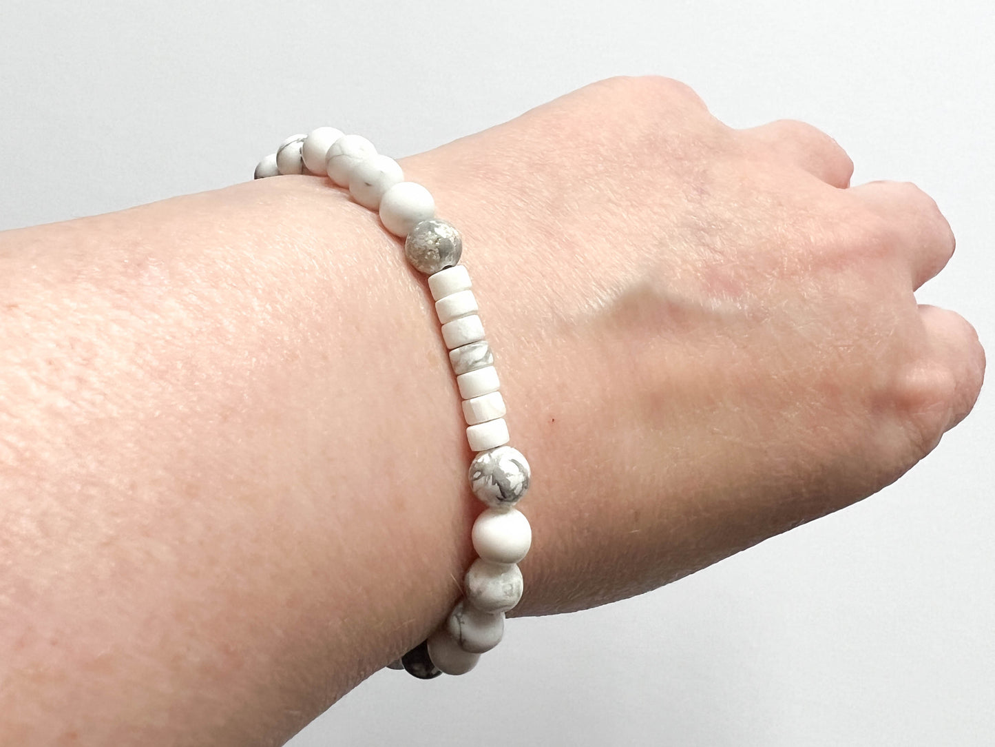 Set of 3 Cool White polished stone bead bracelet - stretch - jewellery