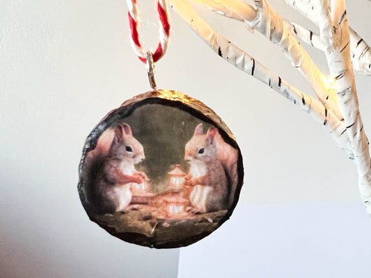 Woodland Squirrels - Wooden Christmas hanging tree ornament Diffuser